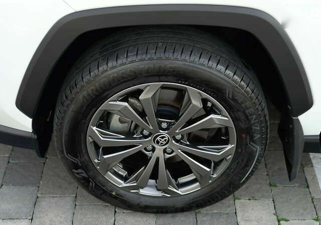 Тойота РАВ 4, об'ємом двигуна 0 л та пробігом 24 тис. км за 43214 $, фото 11 на Automoto.ua