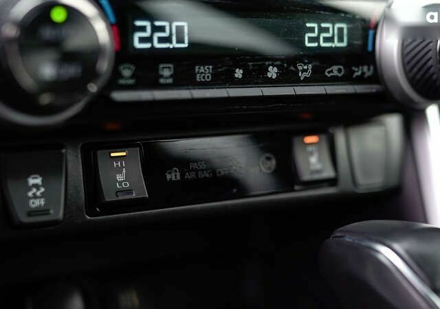 Тойота РАВ 4, объемом двигателя 0 л и пробегом 18 тыс. км за 42006 $, фото 27 на Automoto.ua