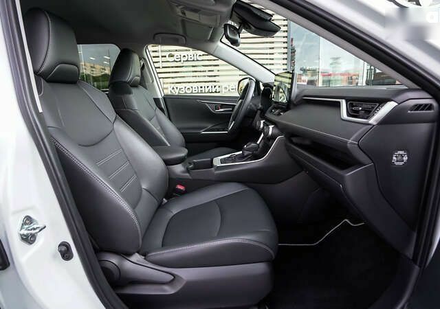 Тойота РАВ 4, об'ємом двигуна 0 л та пробігом 24 тис. км за 43214 $, фото 5 на Automoto.ua