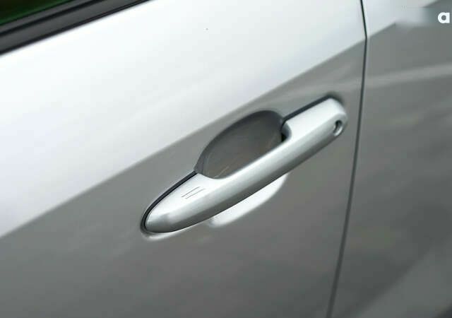 Тойота РАВ 4, об'ємом двигуна 0 л та пробігом 7 тис. км за 40267 $, фото 12 на Automoto.ua