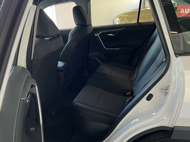 Тойота РАВ 4, объемом двигателя 2.49 л и пробегом 0 тыс. км за 40570 $, фото 4 на Automoto.ua