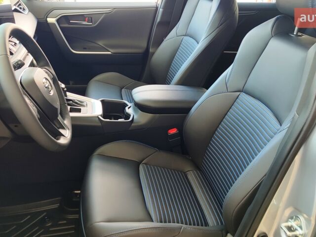 купити нове авто Тойота РАВ 4 2025 року від офіційного дилера Тойота Центр Чернігів «Соллі-Плюс» Тойота фото