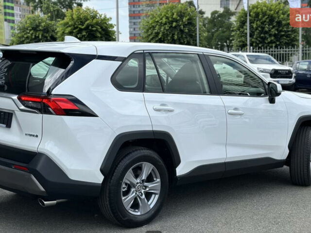 Тойота РАВ 4, об'ємом двигуна 2.49 л та пробігом 0 тис. км за 35884 $, фото 3 на Automoto.ua