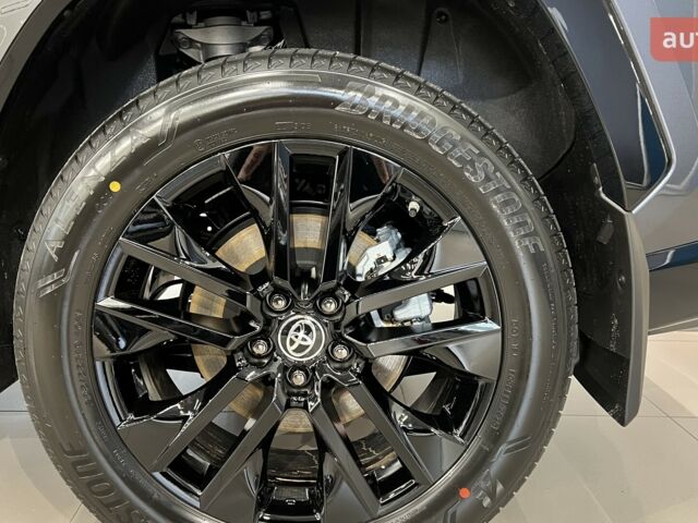 Тойота РАВ 4, об'ємом двигуна 2.49 л та пробігом 0 тис. км за 42059 $, фото 13 на Automoto.ua