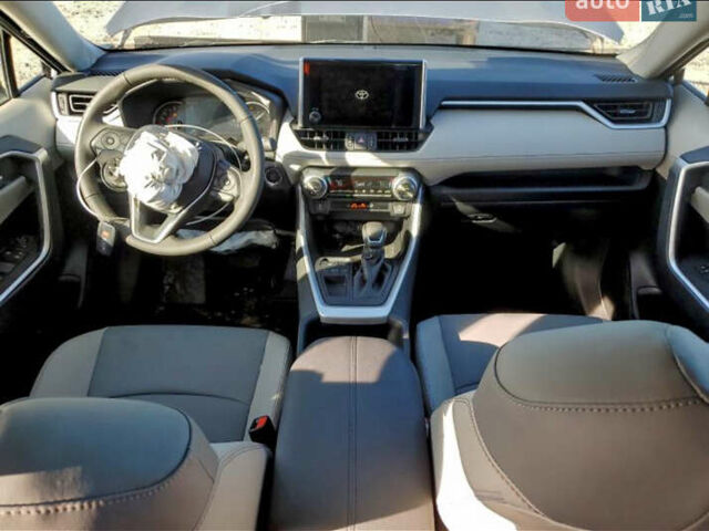 Тойота РАВ 4, об'ємом двигуна 0 л та пробігом 1 тис. км за 23500 $, фото 38 на Automoto.ua