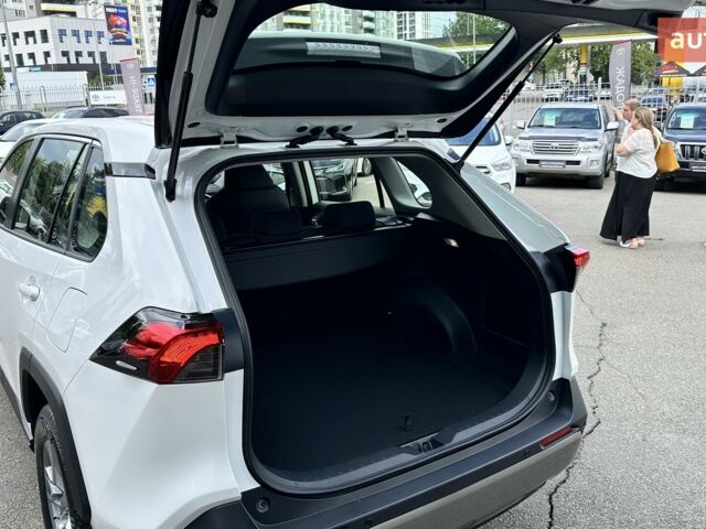 Тойота РАВ 4, объемом двигателя 2.49 л и пробегом 0 тыс. км за 35828 $, фото 6 на Automoto.ua