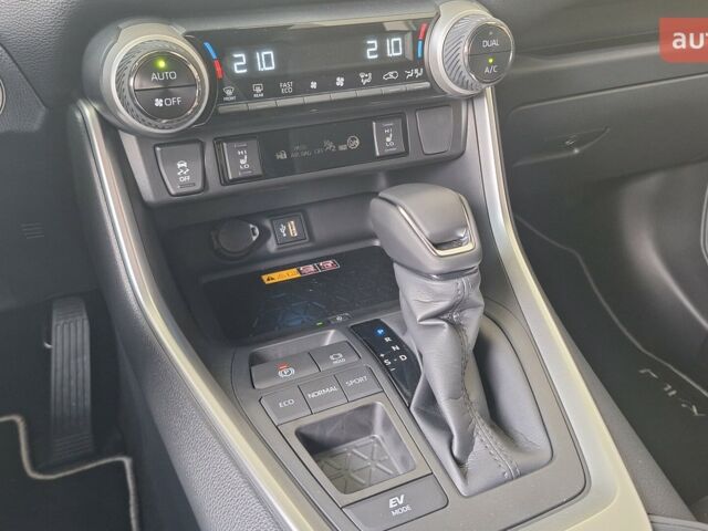 Тойота РАВ 4, объемом двигателя 2.49 л и пробегом 0 тыс. км за 42076 $, фото 13 на Automoto.ua