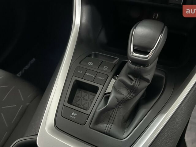 Тойота РАВ 4, об'ємом двигуна 2.49 л та пробігом 0 тис. км за 40508 $, фото 20 на Automoto.ua