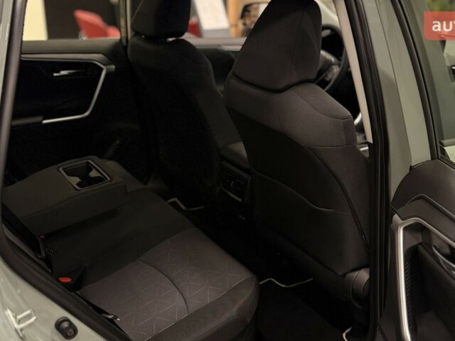 Тойота РАВ 4, объемом двигателя 2.49 л и пробегом 0 тыс. км за 39498 $, фото 18 на Automoto.ua