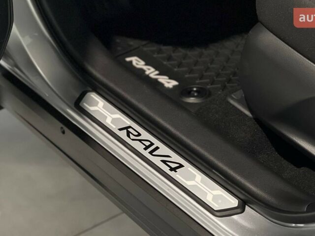 Тойота РАВ 4, объемом двигателя 2.49 л и пробегом 0 тыс. км за 40265 $, фото 32 на Automoto.ua