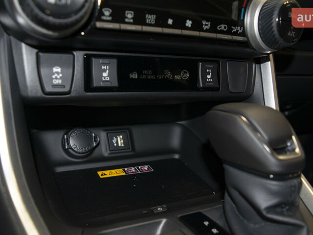 купить новое авто Тойота РАВ 4 2025 года от официального дилера Тойота Центр Рівне "Агат Авто" Тойота фото