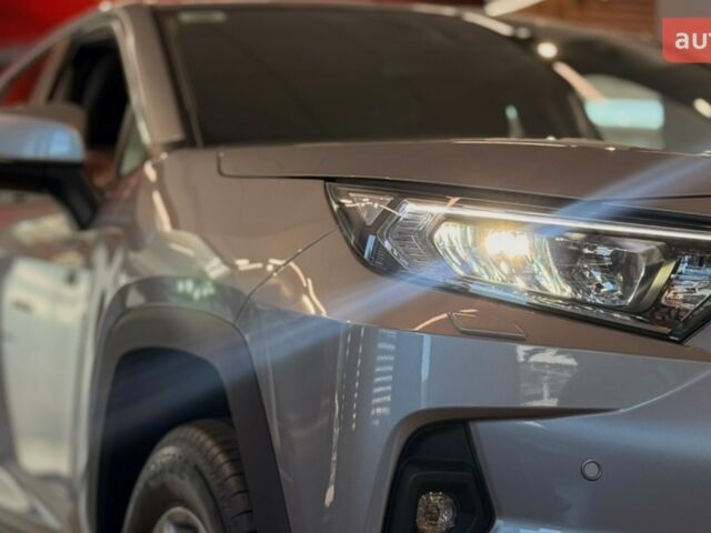 Тойота РАВ 4, объемом двигателя 2.49 л и пробегом 0 тыс. км за 37671 $, фото 2 на Automoto.ua