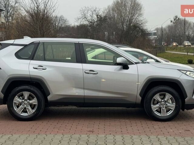 Тойота РАВ 4, об'ємом двигуна 2.49 л та пробігом 0 тис. км за 36501 $, фото 3 на Automoto.ua