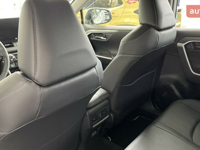 Тойота РАВ 4, объемом двигателя 2.49 л и пробегом 0 тыс. км за 49348 $, фото 6 на Automoto.ua