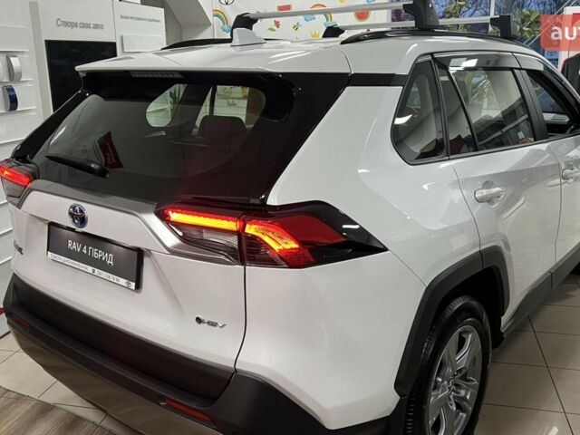 Тойота РАВ 4, об'ємом двигуна 2.49 л та пробігом 0 тис. км за 40508 $, фото 5 на Automoto.ua