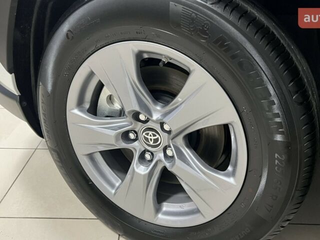 Тойота РАВ 4, об'ємом двигуна 2.49 л та пробігом 0 тис. км за 40508 $, фото 24 на Automoto.ua