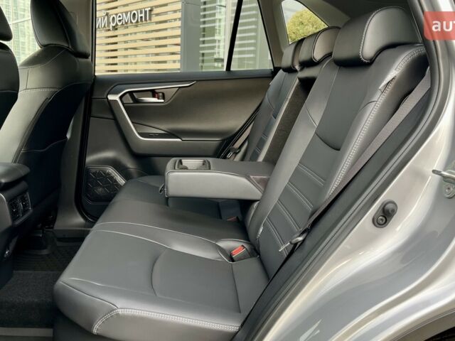 купити нове авто Тойота РАВ 4 2025 року від офіційного дилера Тойота Центр Чернігів «Соллі-Плюс» Тойота фото