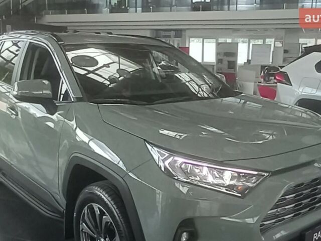 Тойота РАВ 4, об'ємом двигуна 2.49 л та пробігом 0 тис. км за 41463 $, фото 8 на Automoto.ua