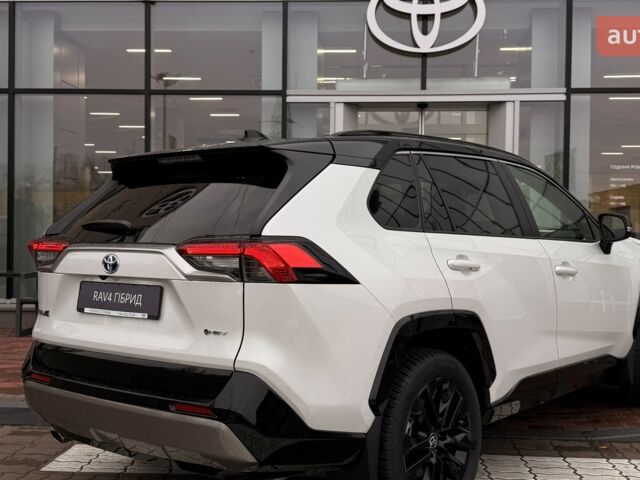 Тойота РАВ 4, об'ємом двигуна 2.49 л та пробігом 0 тис. км за 44192 $, фото 3 на Automoto.ua