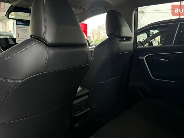 Тойота РАВ 4, об'ємом двигуна 2.49 л та пробігом 0 тис. км за 46453 $, фото 11 на Automoto.ua