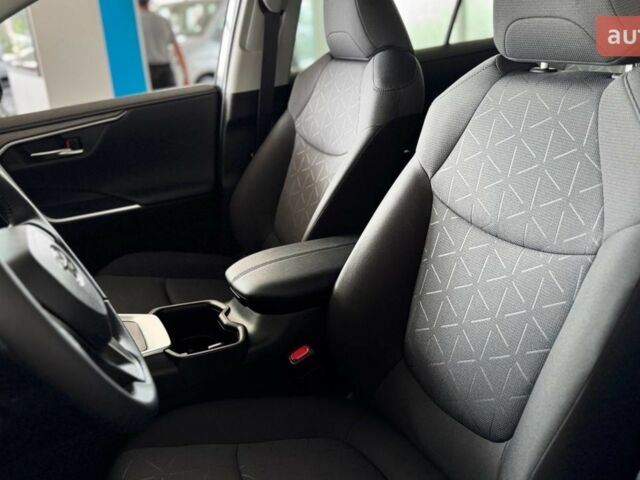 Тойота РАВ 4, объемом двигателя 2.49 л и пробегом 0 тыс. км за 39654 $, фото 6 на Automoto.ua