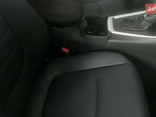 Тойота РАВ 4, об'ємом двигуна 2.49 л та пробігом 0 тис. км за 41463 $, фото 14 на Automoto.ua