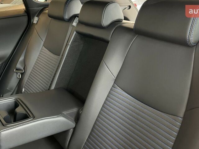 Тойота РАВ 4, об'ємом двигуна 2.49 л та пробігом 0 тис. км за 43665 $, фото 13 на Automoto.ua