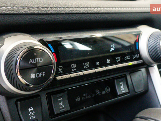 Тойота РАВ 4, об'ємом двигуна 2.49 л та пробігом 0 тис. км за 42650 $, фото 12 на Automoto.ua