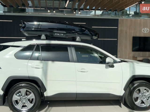 Тойота РАВ 4, об'ємом двигуна 2.49 л та пробігом 0 тис. км за 39316 $, фото 8 на Automoto.ua