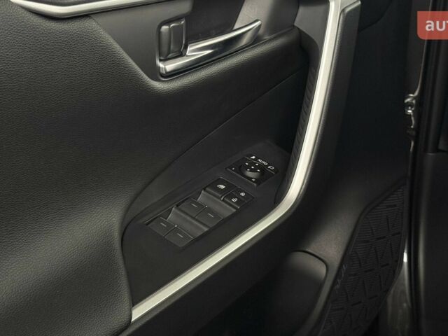 Тойота РАВ 4, об'ємом двигуна 2.49 л та пробігом 0 тис. км за 46453 $, фото 13 на Automoto.ua