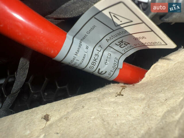 Тойота РАВ 4, об'ємом двигуна 0 л та пробігом 1 тис. км за 23500 $, фото 43 на Automoto.ua