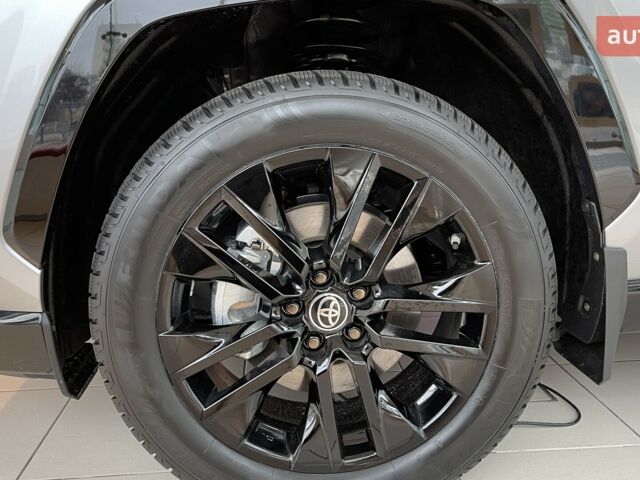 Тойота РАВ 4, об'ємом двигуна 2.49 л та пробігом 0 тис. км за 43665 $, фото 7 на Automoto.ua