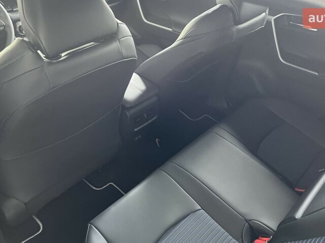 Тойота РАВ 4, об'ємом двигуна 2.49 л та пробігом 0 тис. км за 41910 $, фото 10 на Automoto.ua