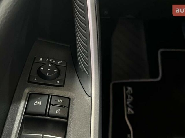 Тойота РАВ 4, объемом двигателя 2.49 л и пробегом 0 тыс. км за 41105 $, фото 24 на Automoto.ua