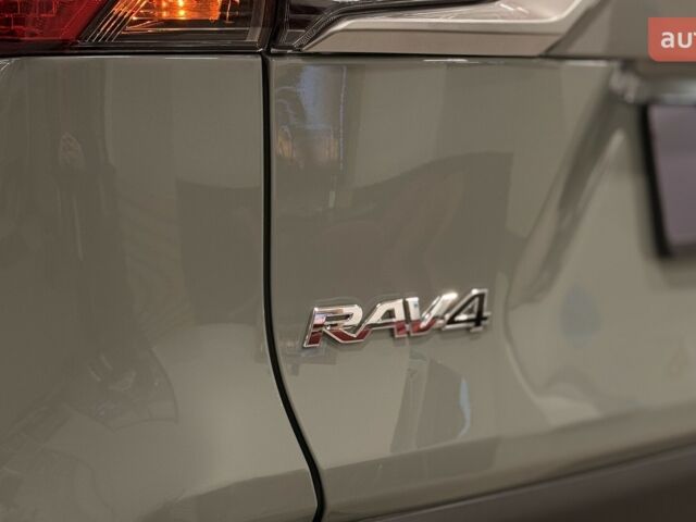 Тойота РАВ 4, объемом двигателя 2.49 л и пробегом 0 тыс. км за 39498 $, фото 3 на Automoto.ua