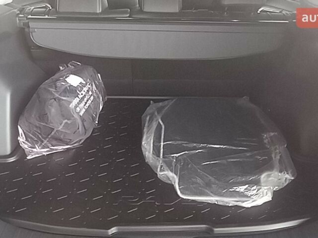 Тойота РАВ 4, об'ємом двигуна 2.49 л та пробігом 0 тис. км за 41463 $, фото 5 на Automoto.ua