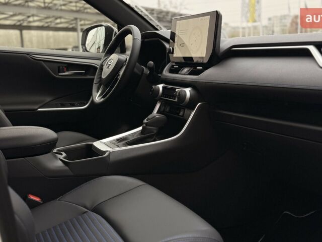 Тойота РАВ 4, об'ємом двигуна 2.49 л та пробігом 0 тис. км за 44192 $, фото 15 на Automoto.ua