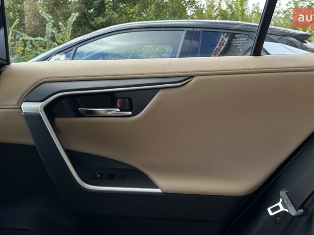 Тойота РАВ 4, объемом двигателя 2.49 л и пробегом 0 тыс. км за 50450 $, фото 15 на Automoto.ua