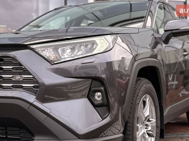 Тойота РАВ 4, об'ємом двигуна 2.49 л та пробігом 0 тис. км за 39046 $, фото 1 на Automoto.ua