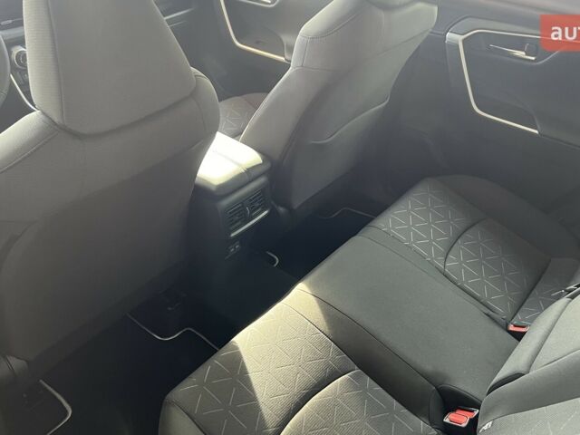 Тойота РАВ 4, объемом двигателя 2.49 л и пробегом 0 тыс. км за 37824 $, фото 13 на Automoto.ua