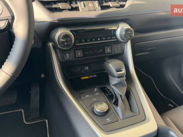 Тойота РАВ 4, объемом двигателя 2.49 л и пробегом 0 тыс. км за 47035 $, фото 11 на Automoto.ua