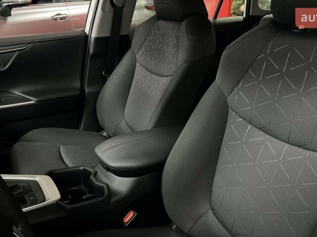 Тойота РАВ 4, об'ємом двигуна 2.49 л та пробігом 0 тис. км за 40508 $, фото 16 на Automoto.ua