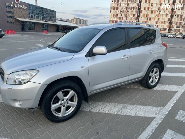 Серый Тойота РАВ 4, объемом двигателя 0 л и пробегом 347 тыс. км за 9900 $, фото 15 на Automoto.ua