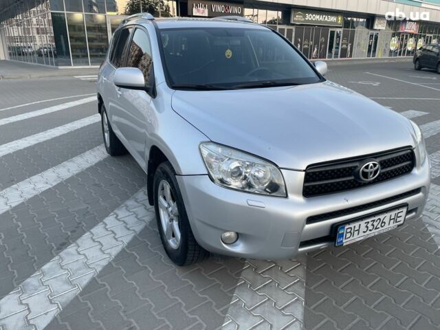 Серый Тойота РАВ 4, объемом двигателя 0 л и пробегом 347 тыс. км за 9900 $, фото 9 на Automoto.ua