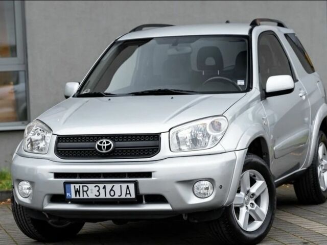 Серый Тойота РАВ 4, объемом двигателя 2 л и пробегом 187 тыс. км за 3313 $, фото 2 на Automoto.ua