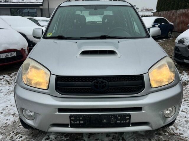 Серый Тойота РАВ 4, объемом двигателя 2 л и пробегом 260 тыс. км за 2900 $, фото 1 на Automoto.ua