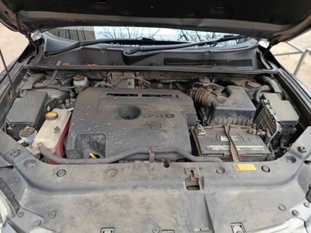 Серый Тойота РАВ 4, объемом двигателя 2.2 л и пробегом 180 тыс. км за 4700 $, фото 9 на Automoto.ua