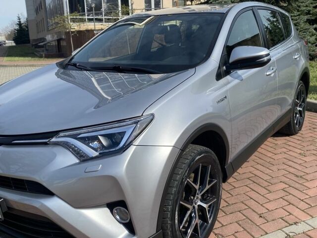 Серый Тойота РАВ 4, объемом двигателя 2.5 л и пробегом 190 тыс. км за 23000 $, фото 1 на Automoto.ua