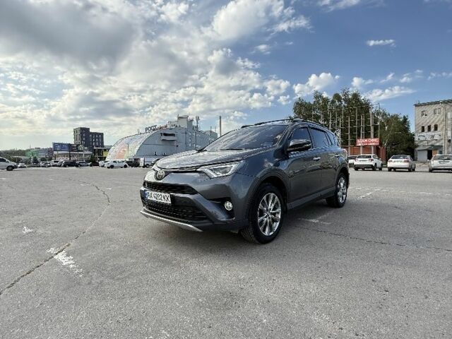 Серый Тойота РАВ 4, объемом двигателя 2.5 л и пробегом 118 тыс. км за 22000 $, фото 23 на Automoto.ua