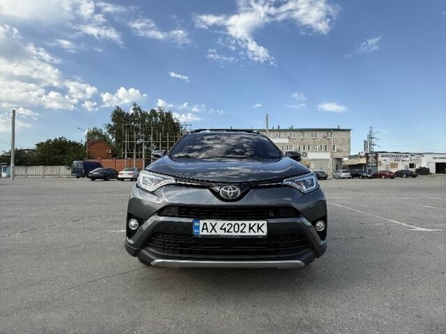 Серый Тойота РАВ 4, объемом двигателя 2.5 л и пробегом 118 тыс. км за 22000 $, фото 18 на Automoto.ua